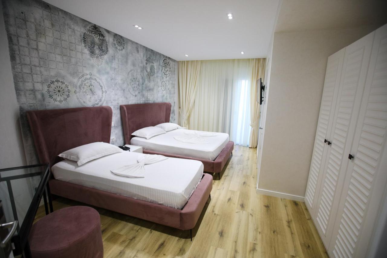 Blue Boutique Hotel Dhërmi Eksteriør billede