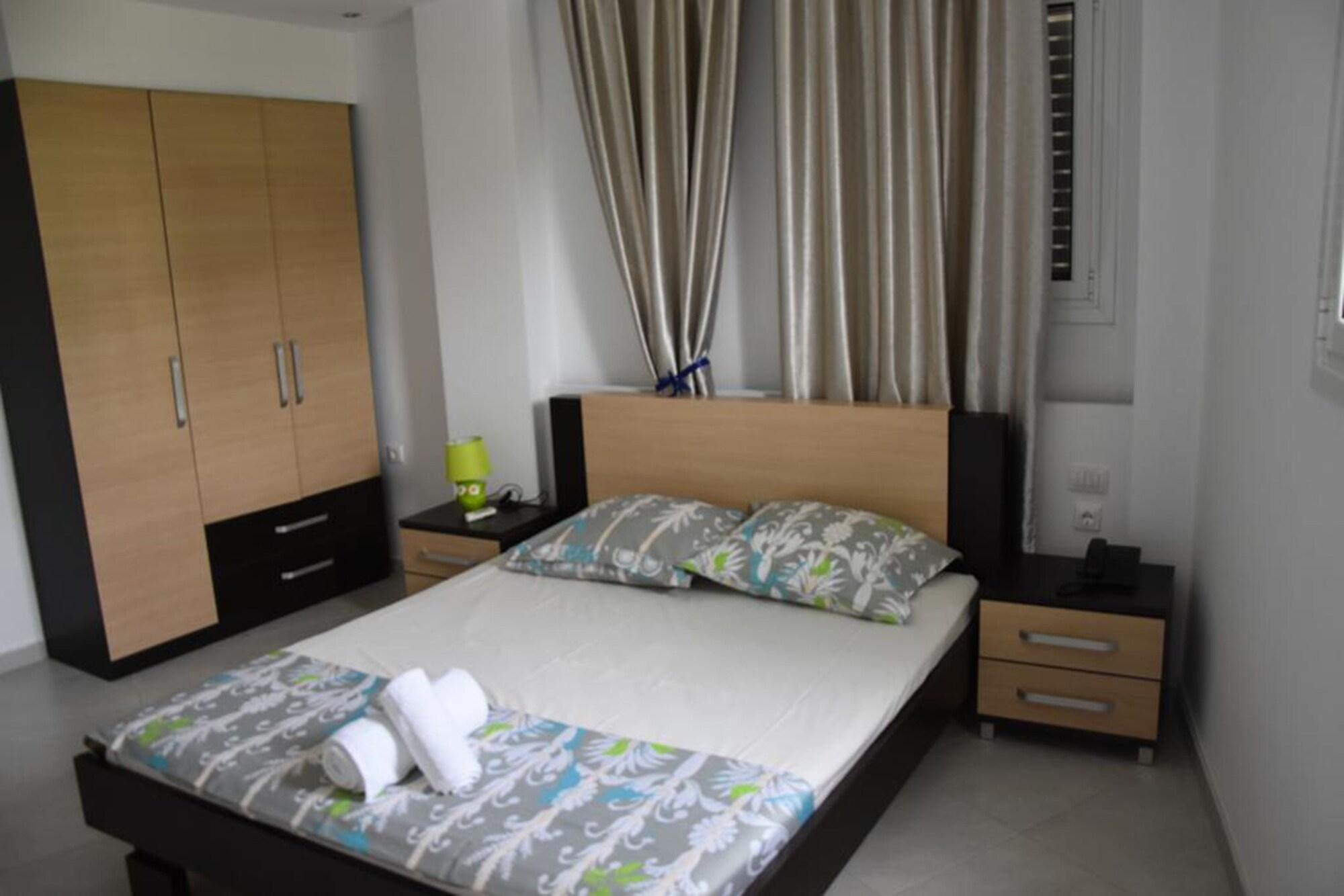 Blue Boutique Hotel Dhërmi Eksteriør billede