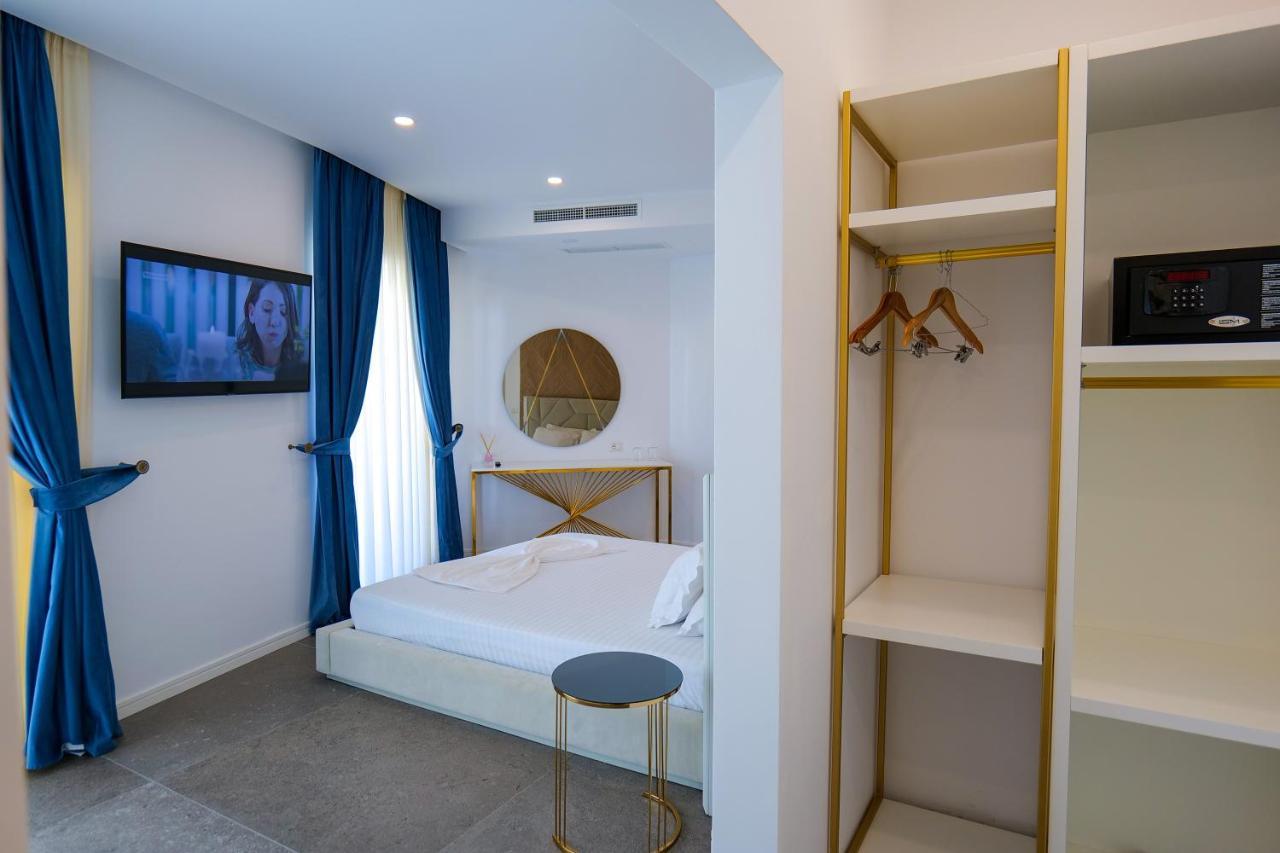 Blue Boutique Hotel Dhërmi Eksteriør billede