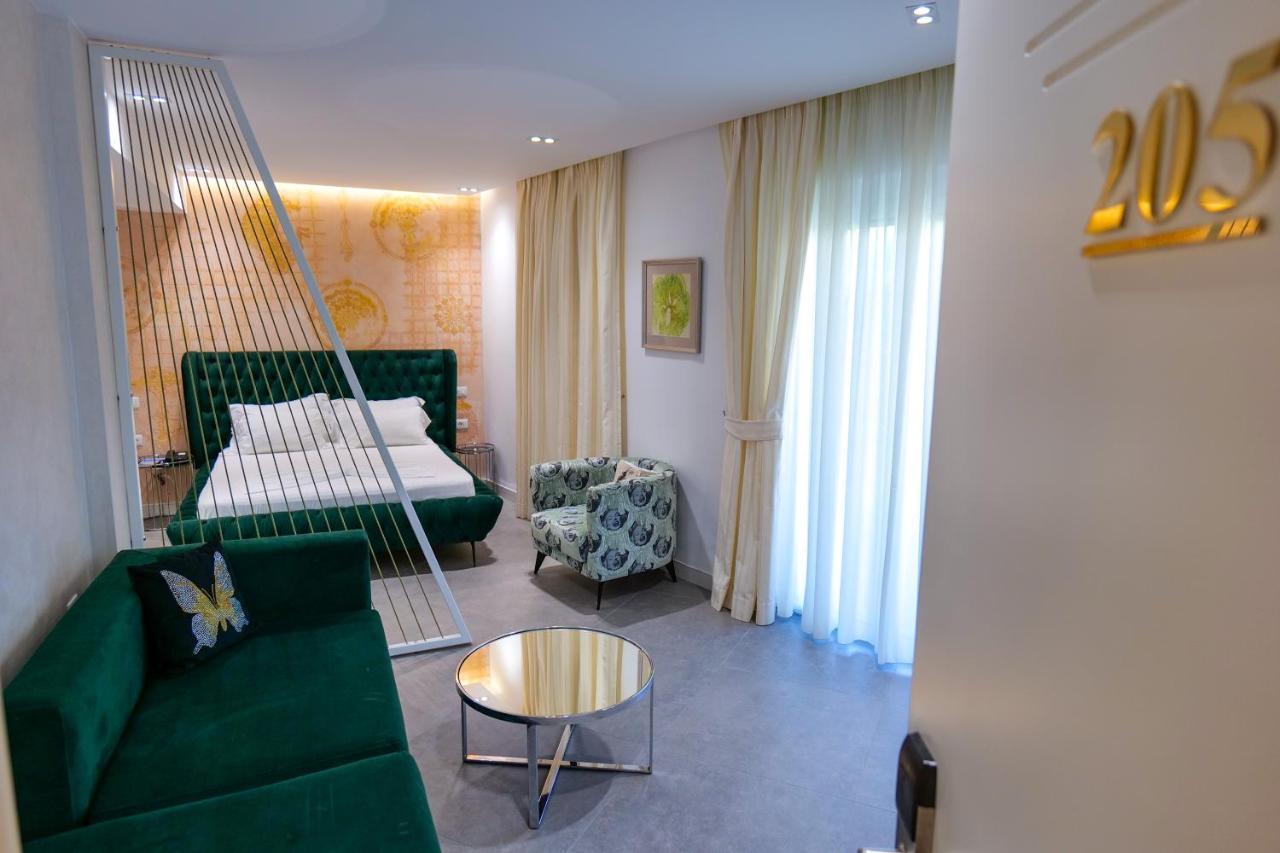 Blue Boutique Hotel Dhërmi Eksteriør billede
