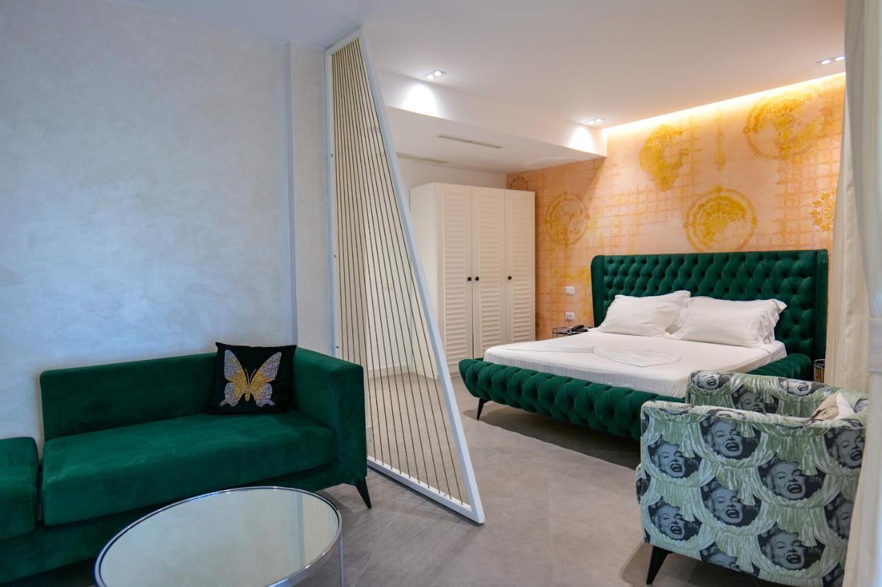 Blue Boutique Hotel Dhërmi Eksteriør billede